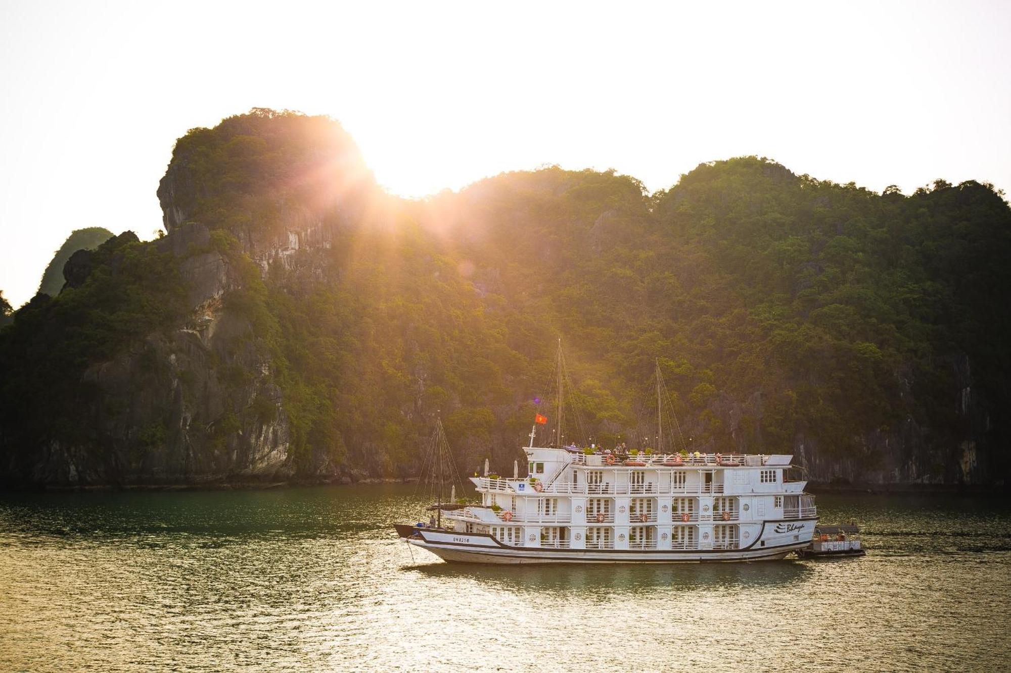下龍 Le Journey Halong Bay Cruises酒店 外观 照片